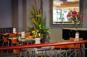Matthew Flinders Hotel - Tourism Caloundra 28