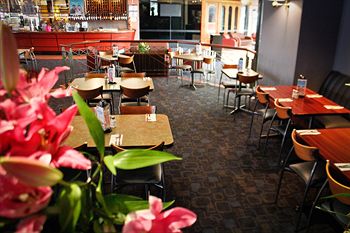 Matthew Flinders Hotel - Tourism Caloundra 30