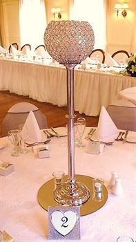Elizabethan Lodge - Tourism Caloundra 14