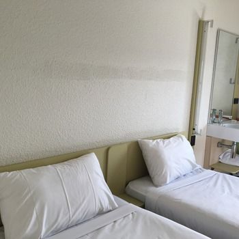 Ibis Budget Fawkner - Tourism Caloundra 10