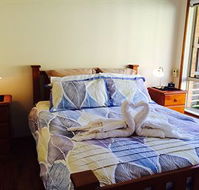 Australian Home Away  East Doncaster Andersons Creek 1 - Tourism Caloundra
