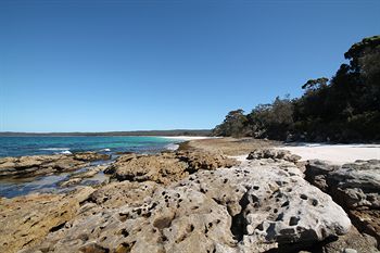 The Edgewater Bed & Breakfast - Tourism Caloundra 3