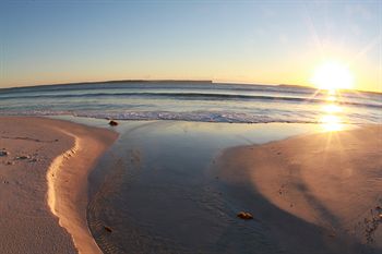 The Edgewater Bed & Breakfast - Tourism Caloundra 8