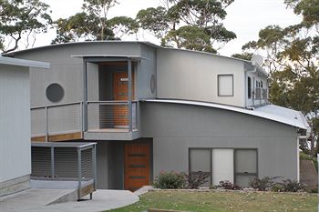 The Edgewater Bed & Breakfast - Tourism Caloundra 9