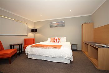 The Edgewater Bed & Breakfast - Tourism Caloundra 11