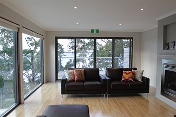 The Edgewater Bed & Breakfast - Tourism Caloundra 14