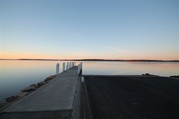 The Edgewater Bed & Breakfast - Tourism Caloundra 16