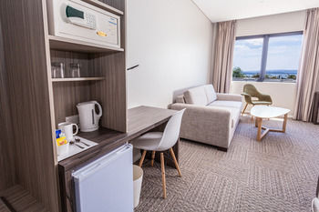 Ibis Styles The Entrance - Tourism Caloundra 4