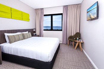 Ibis Styles The Entrance - Tourism Caloundra 5