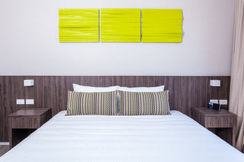 Ibis Styles The Entrance - Tourism Caloundra 9