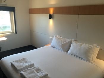 Ibis Budget Casula Liverpool - Tourism Caloundra 13