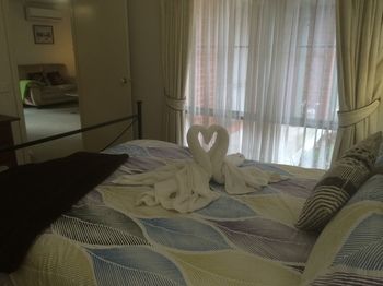 Australian Home Away Ringwood @ Bardia - Tourism Caloundra 8