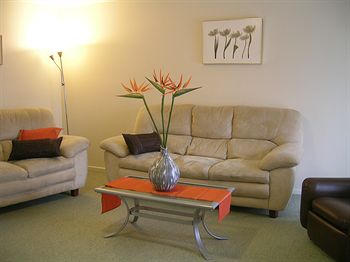 Australian Home Away Ringwood @ Bardia - Tourism Caloundra 26