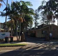 El Lago Waters Tourist Park - Tourism Caloundra