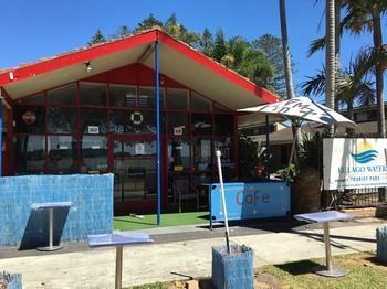 El Lago Waters Tourist Park - Tourism Caloundra 1