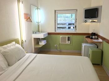 Ibis Budget Campbelltown - Tourism Caloundra 10