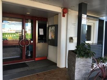 Ibis Budget Campbelltown - Tourism Caloundra 15