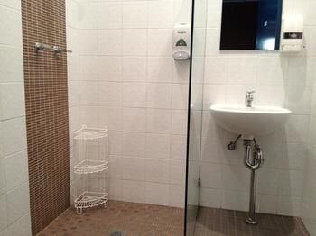Central Perk Backpackers - Hostel - Tourism Caloundra 10