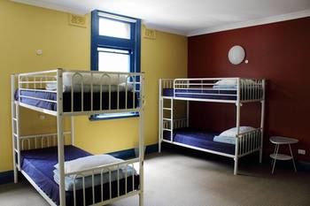 Central Perk Backpackers - Hostel - Tourism Caloundra 28