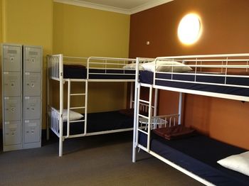 Central Perk Backpackers - Hostel - Tourism Caloundra 34