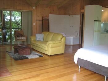 Belle's At Montville - Tourism Caloundra 8