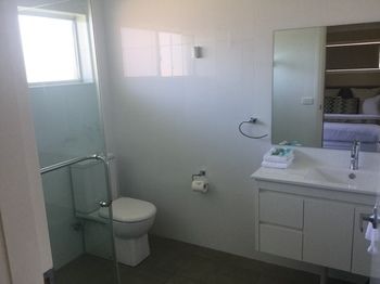 Harbourview Serviced Apartments - Tourism Caloundra 24