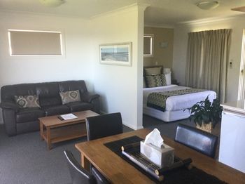 Harbourview Serviced Apartments - Tourism Caloundra 30