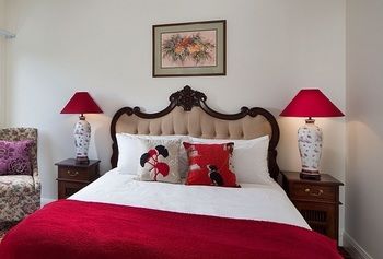 Katoomba Manor - Tourism Caloundra 60