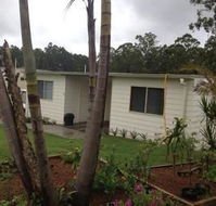 Australian Motor Homes Tourist Park - Tourism Caloundra