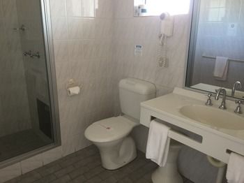 Ulladulla Harbour Motel - Tourism Caloundra 15