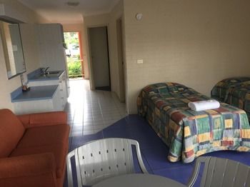 Ulladulla Harbour Motel - Tourism Caloundra 24