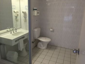 Ulladulla Harbour Motel - Tourism Caloundra 32
