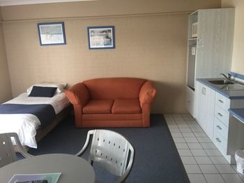 Ulladulla Harbour Motel - Tourism Caloundra 37