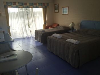 Ulladulla Harbour Motel - Tourism Caloundra 50