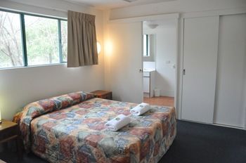 Chez Noosa Resort Motel - Tourism Caloundra 14