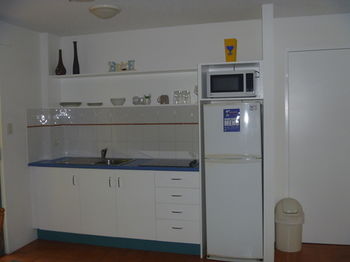 Chez Noosa Resort Motel - Tourism Caloundra 23