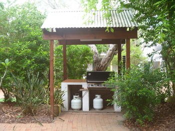 Chez Noosa Resort Motel - Tourism Caloundra 25