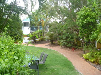 Chez Noosa Resort Motel - Tourism Caloundra 27