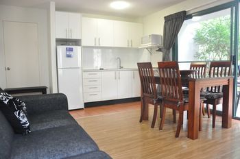 Chez Noosa Resort Motel - Tourism Caloundra 28