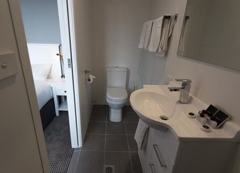 Motel Grande Tamworth - Tourism Caloundra 2