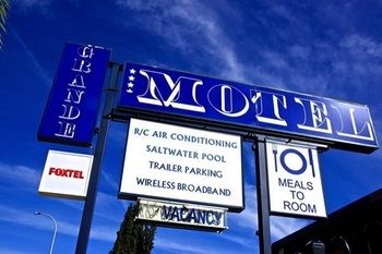 Motel Grande Tamworth - Tourism Caloundra 3