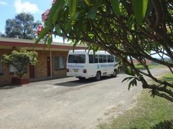 Hilldrop Motor Inn - Tourism Caloundra 0