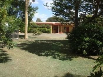 Hilldrop Motor Inn - Tourism Caloundra 7