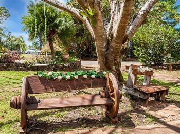 Tanglewood Gardens - Tourism Caloundra 10