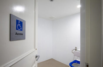 Remington Motor Inn - Tourism Caloundra 1