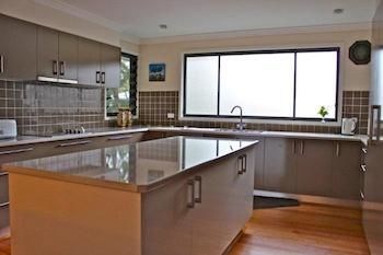 Breeze Bed And Breakfast - Tourism Caloundra 6