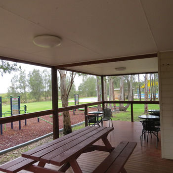 BIG4 Karuah Jetty Holiday Park - Tourism Caloundra 0