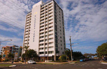Elouera Tower Beachfront Apartments - Tourism Caloundra 7