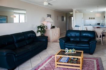 Elouera Tower Beachfront Apartments - Tourism Caloundra 26