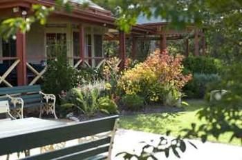 Sandholme Guesthouse - Tourism Caloundra 1